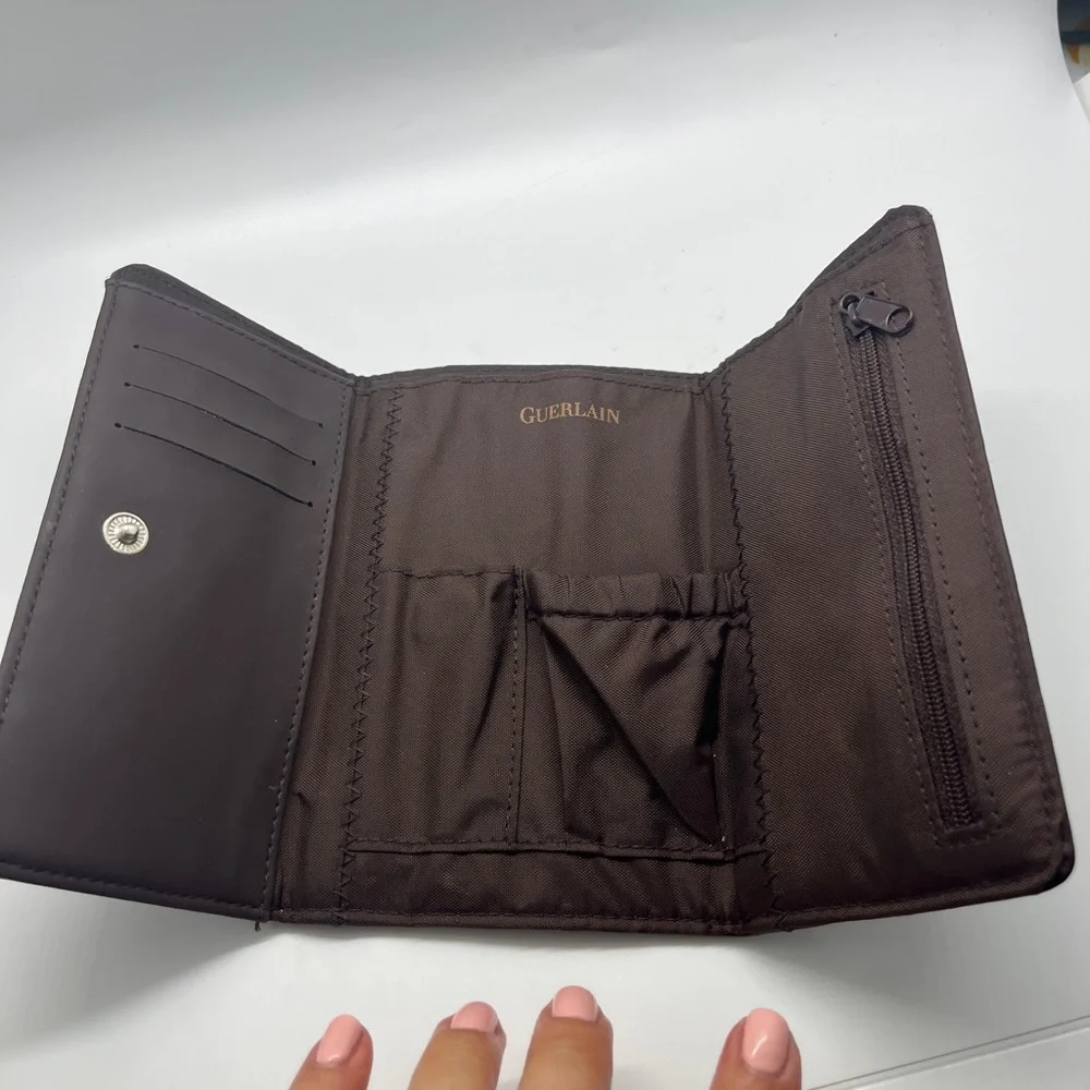 Guerlain paris trifold wallet vintage